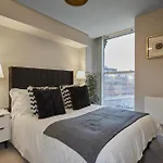 Aparthotel Hayy Luxury 1 Bed In Centre 3*