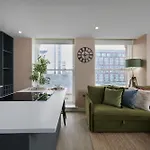 Hayy Luxury 1 Bed In Centre Aparthotel