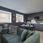 Hayy Luxury 1 Bed In Centre Aparthotel 3*