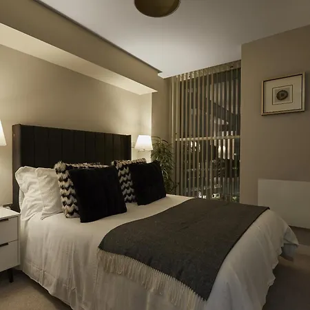 Hayy Luxury 1 Bed In Centre 3* Leeds (West Yorkshire)