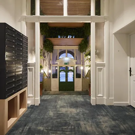 Hayy Luxury In Centre 4*