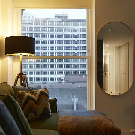 Hayy Luxury 1 Bed In Centre Apart Otel 3*