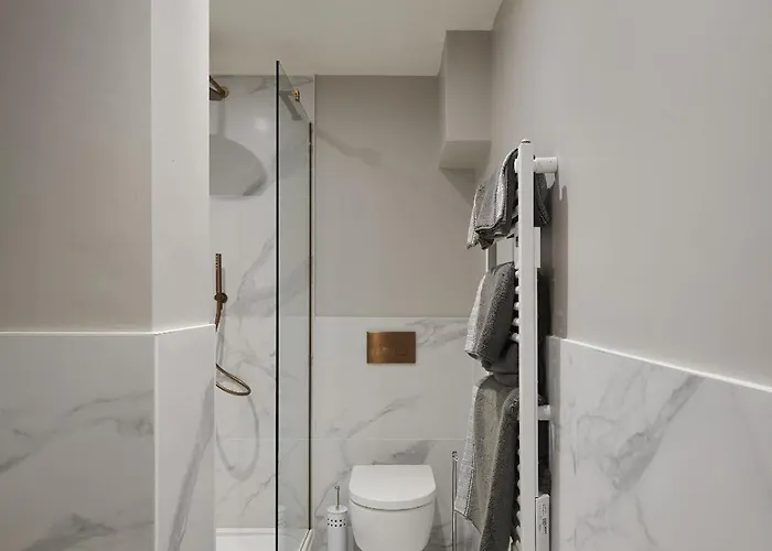 Hayy Luxury 1 Bed Apartment In Leeds City Centre 4*