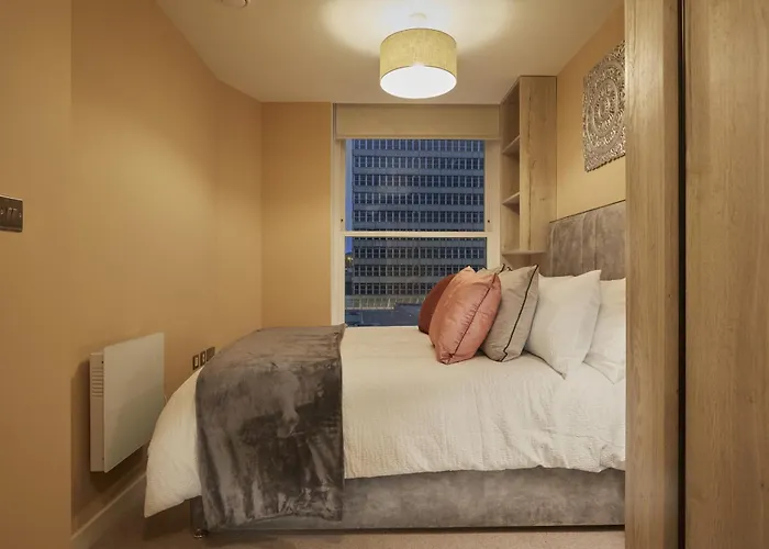Hayy Luxury 1 Bed Apartment In Leeds City Centre Апарт-готель