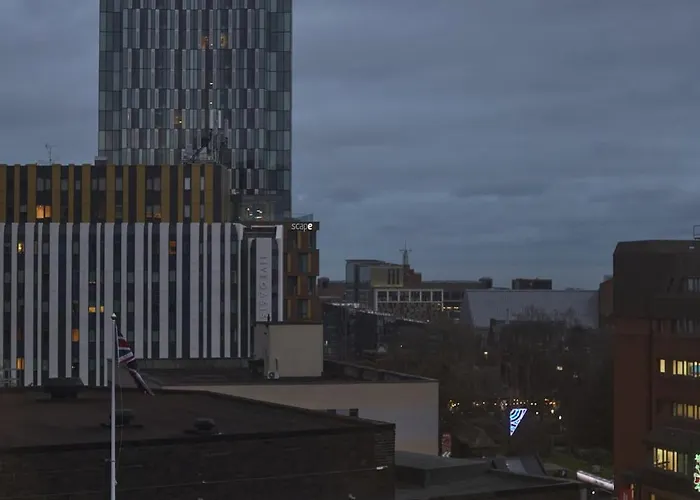 Hayy Luxury 1 Bed Apartment In Leeds City Centre Апарт-готель 4*