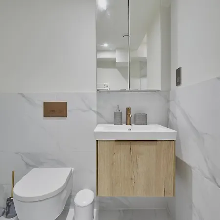 Hayy Luxury In Centre