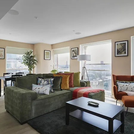 Hayy Luxury In Centre