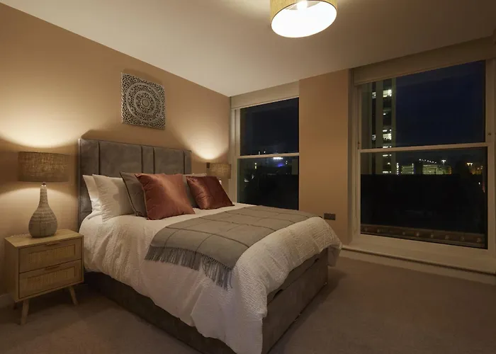 Hayy Luxury 1 Bed Apartment In Leeds City Centre Aparthotel 4*